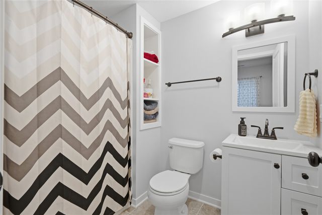 401 SE 15th Street, Grimes, IA 50111