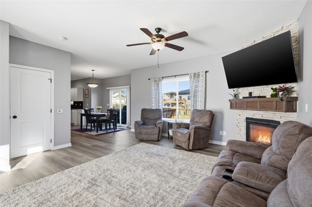 401 SE 15th Street, Grimes, IA 50111