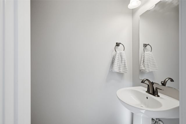 401 SE 15th Street, Grimes, IA 50111