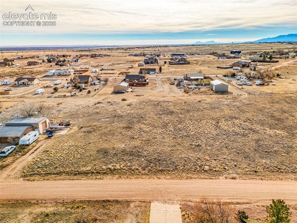 872 E Waverly Drive, Pueblo, CO 81007 — photo 2