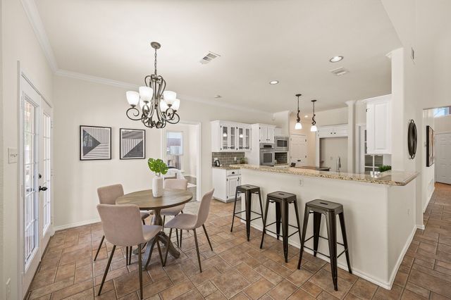 9045 Tyne Trail, Fort Worth, TX 76118