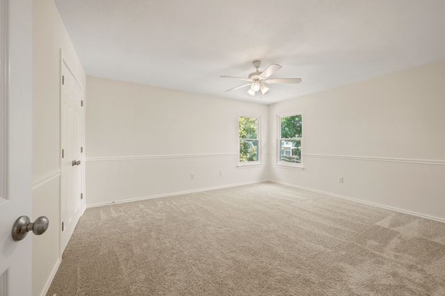 9045 Tyne Trail, Fort Worth, TX 76118