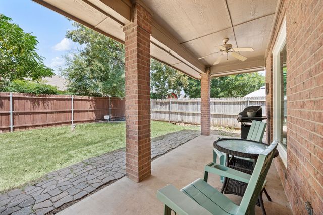 9045 Tyne Trail, Fort Worth, TX 76118