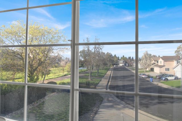 8314 Windwood Way, Elk Grove, CA 95758