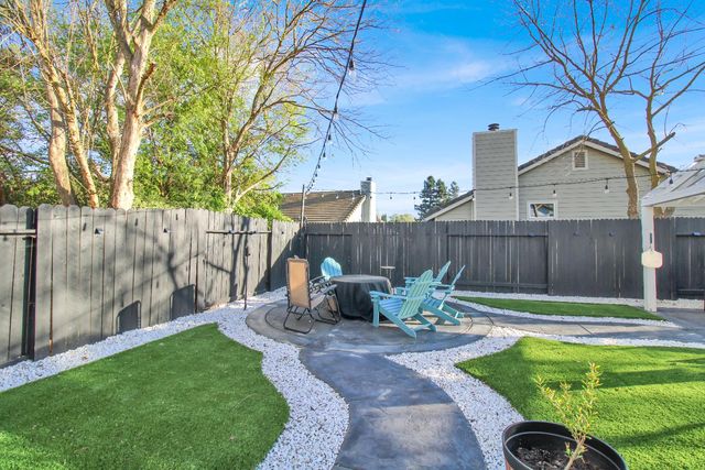 8314 Windwood Way, Elk Grove, CA 95758
