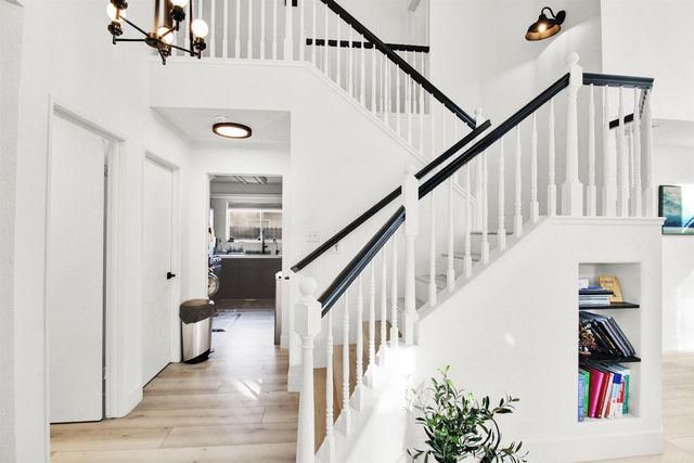 8314 Windwood Way, Elk Grove, CA 95758