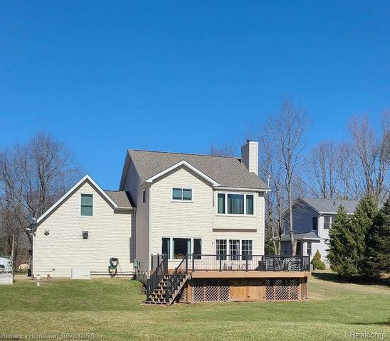 11133 Hannah Jane Drive, Handy Township, MI 48836