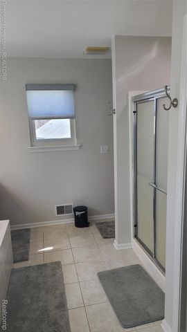 11133 Hannah Jane Drive, Handy Township, MI 48836