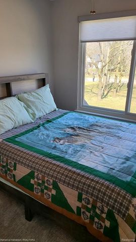 11133 Hannah Jane Drive, Handy Township, MI 48836