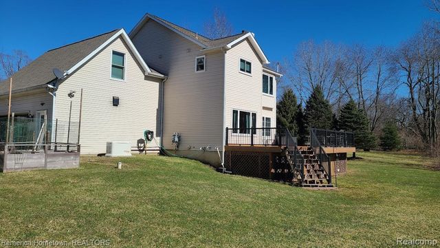 11133 Hannah Jane Drive, Handy Township, MI 48836