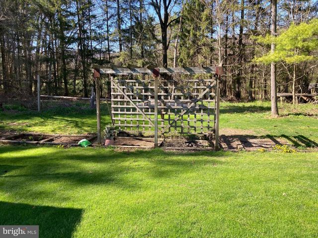 1329 ZION RD, Bellefonte, PA 16823