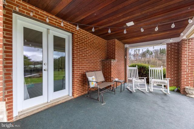 1329 ZION RD, Bellefonte, PA 16823