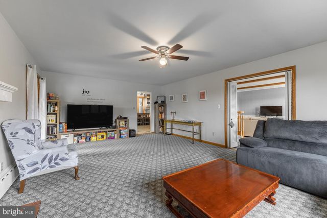 1329 ZION RD, Bellefonte, PA 16823