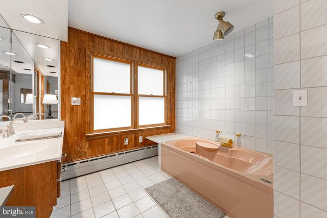 1329 ZION RD, Bellefonte, PA 16823