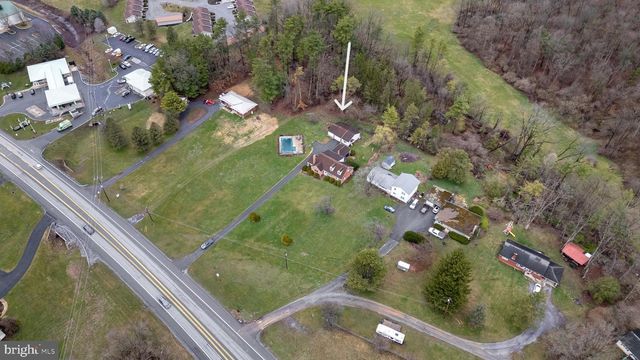 1329 ZION RD, Bellefonte, PA 16823