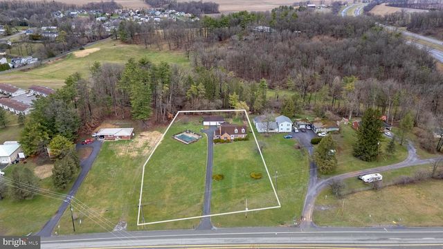 1329 ZION RD, Bellefonte, PA 16823