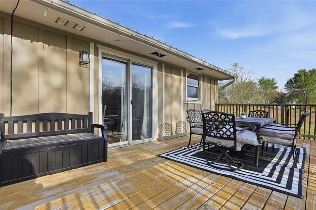 11056 230th Street, Linwood, KS 66052