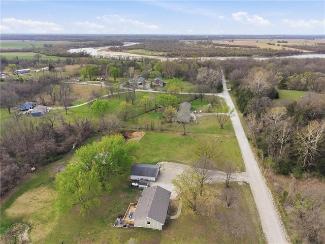11056 230th Street, Linwood, KS 66052