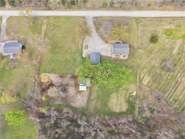 11056 230th Street, Linwood, KS 66052