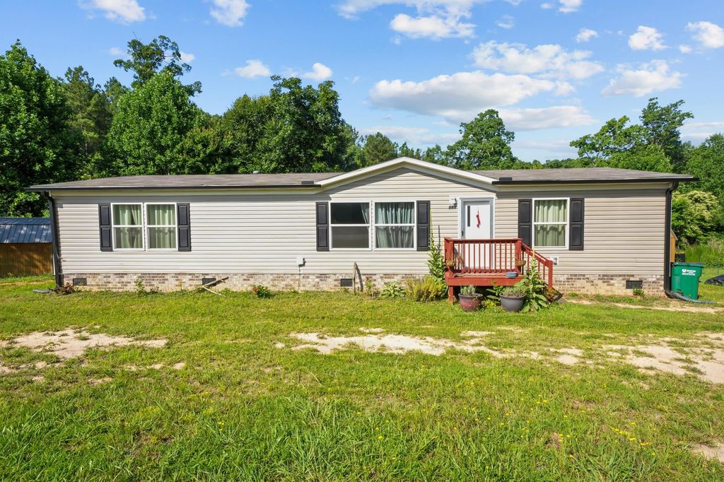 580 Hopper Fish Camp Road, Spartanburg, SC 29307