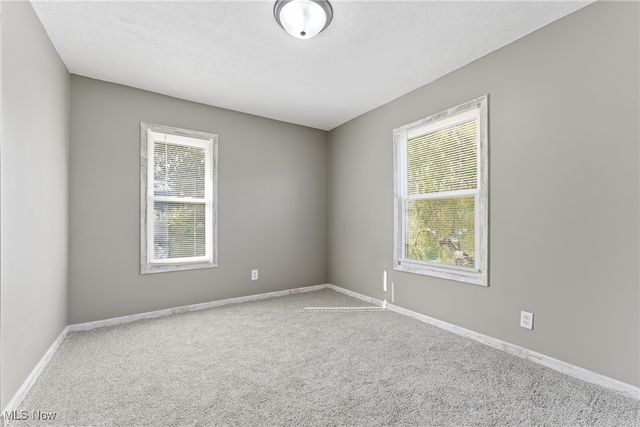 1602 18th Street NE, Canton, OH 44705