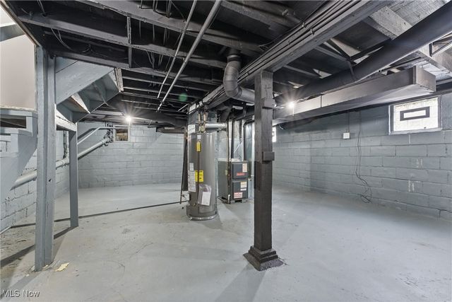 1602 18th Street NE, Canton, OH 44705