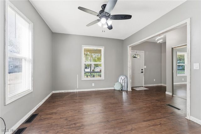 1602 18th Street NE, Canton, OH 44705