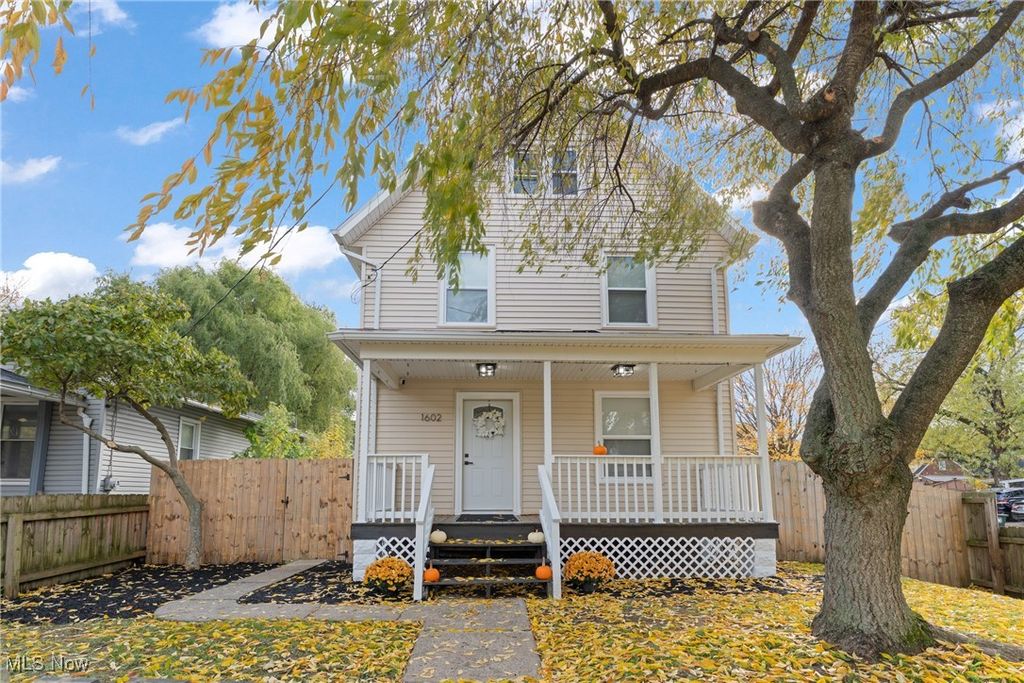 1602 18th Street NE, Canton, OH 44705