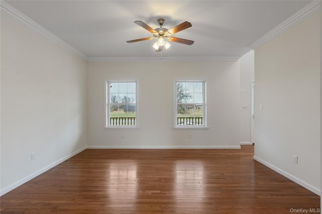 9 Ralph Brach Drive, Wallkill, NY 12589