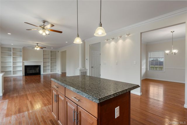 9 Ralph Brach Drive, Wallkill, NY 12589