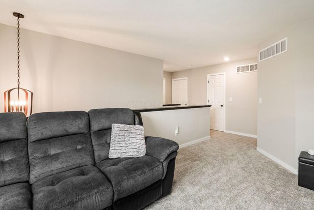 1159 Speedliner Drive, Plain City, OH 43064