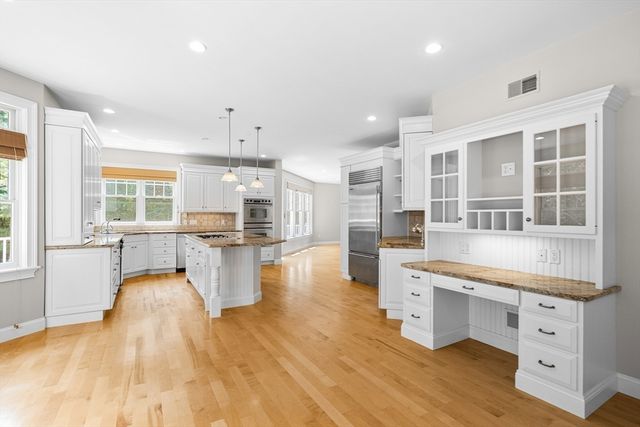 24 White Alder Way, Dartmouth, MA 02748