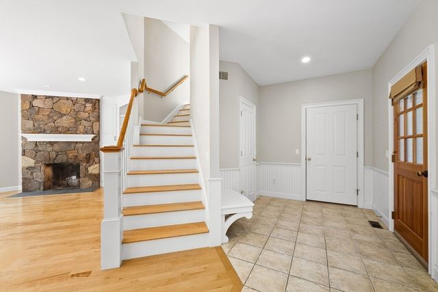 24 White Alder Way, Dartmouth, MA 02748