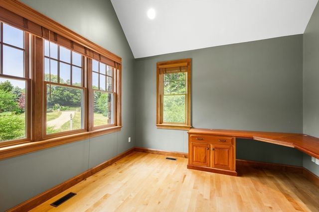 24 White Alder Way, Dartmouth, MA 02748