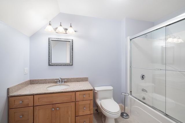 24 White Alder Way, Dartmouth, MA 02748