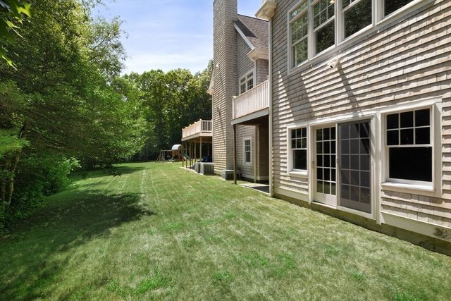 24 White Alder Way, Dartmouth, MA 02748