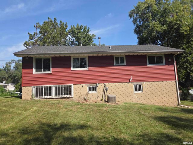 2608 W FREMONT Street, Peoria, IL 61605