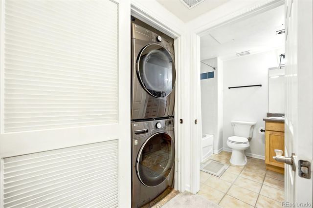 1623 Saint Paul Street 209, Denver, CO 80206