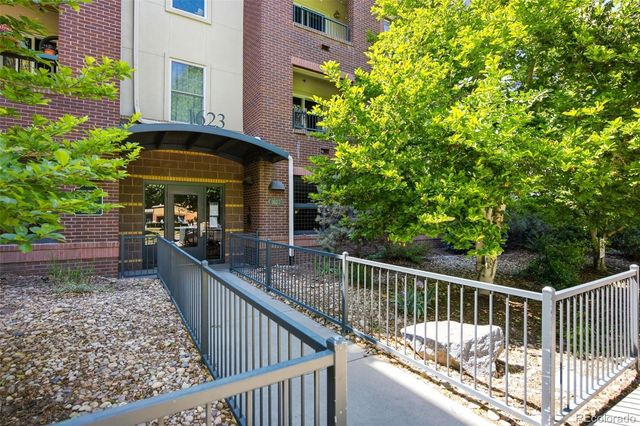 1623 Saint Paul Street 209, Denver, CO 80206