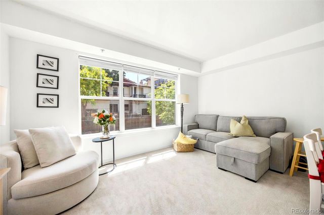 1623 Saint Paul Street 209, Denver, CO 80206