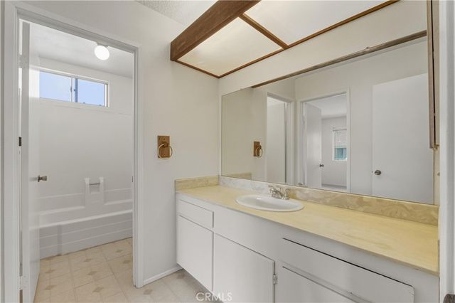 995 Amistad D, El Cajon, CA 92019