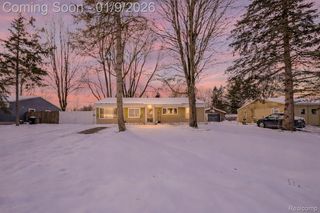2465 Liter Road, Orion Charter Township, MI 48359