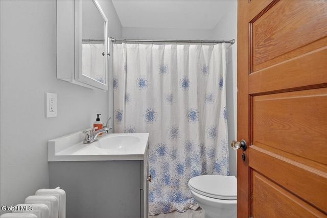 99 James Street, Green Island, NY 12183