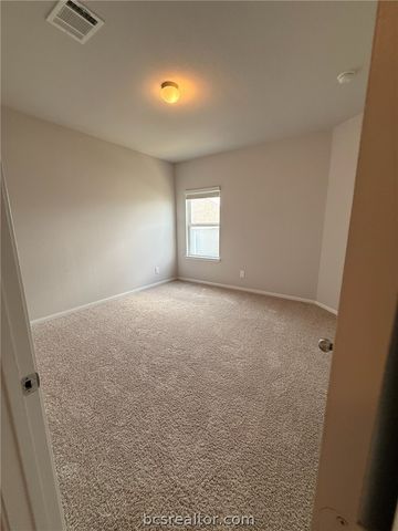 982 Rice Drive, Bryan, TX 77803