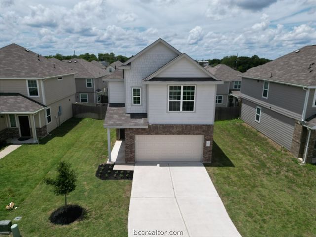 982 Rice Drive, Bryan, TX 77803