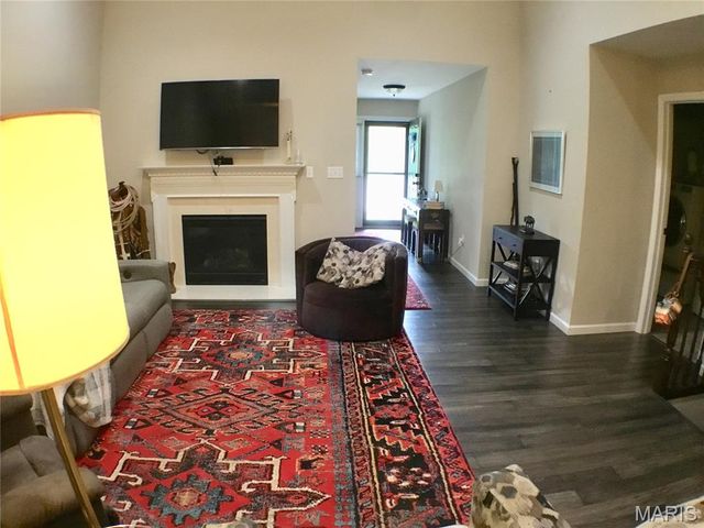 5301 Trailhead Court, Eureka, MO 63025