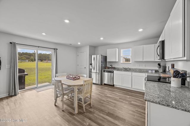 2200 Carriage Drive, Kinston, NC 28504