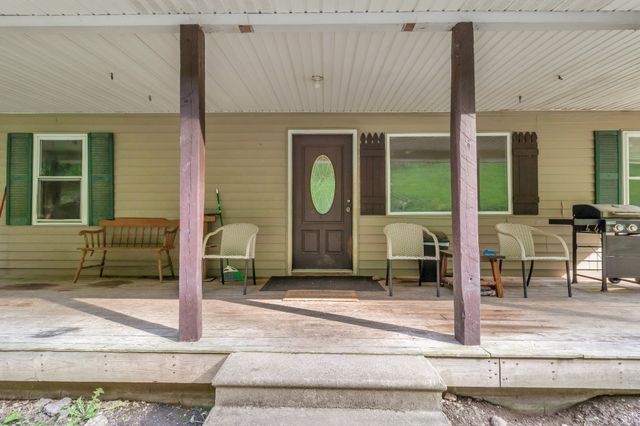 16600 Center Hill Dam Rd, Silver Point, TN 38582