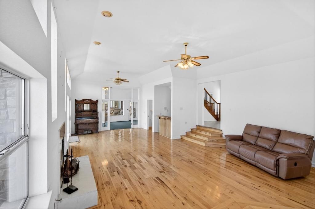 Image 25 of property listing at 1500 Old Airline Highway, Paicines, CA 95043