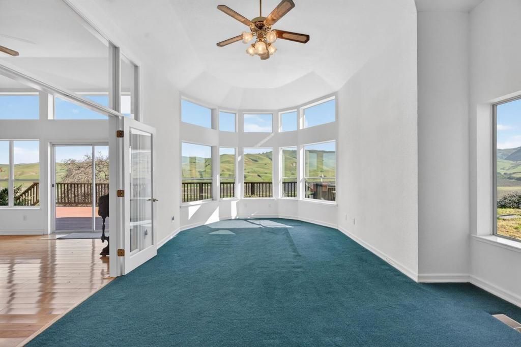 Image 31 of property listing at 1500 Old Airline Highway, Paicines, CA 95043